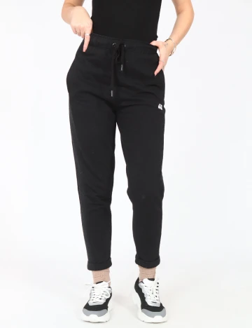Pantaloni Bershka, negru