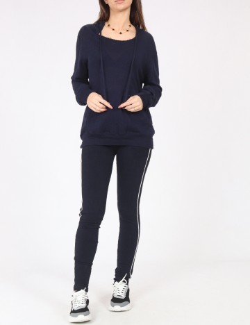 
						Hanorac Zara, bleumarin