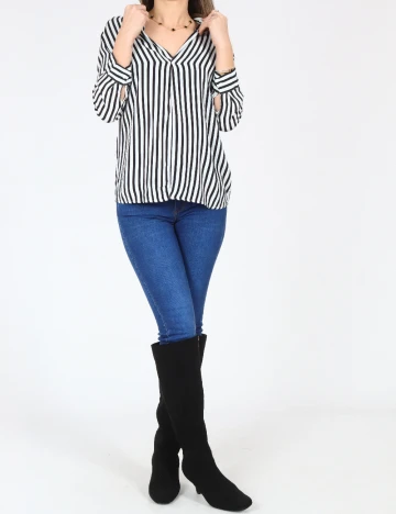 Bluza Bershka, alb/negru