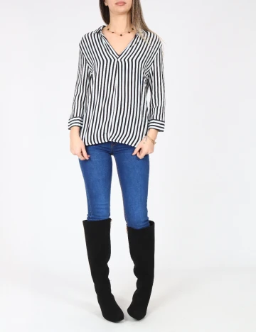 Bluza Bershka, alb/negru