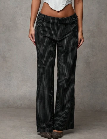 Pantaloni SHEIN, negru