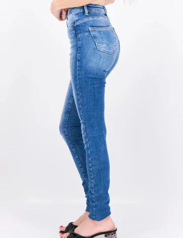 Blugi Only, albastru