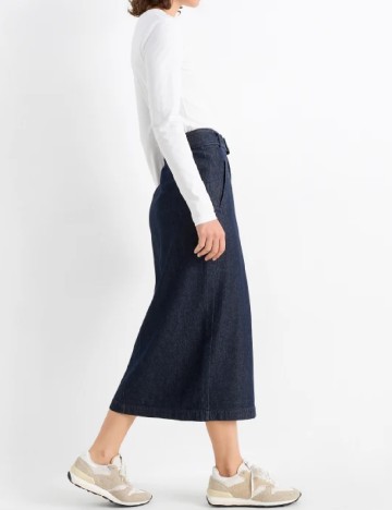 Fusta C&A, bleumarin