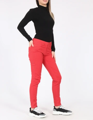 Pantaloni Zara, rosu