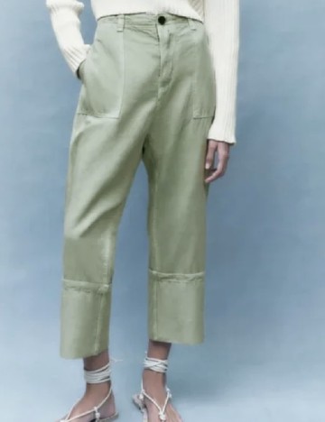 
						Pantaloni Zara, verde