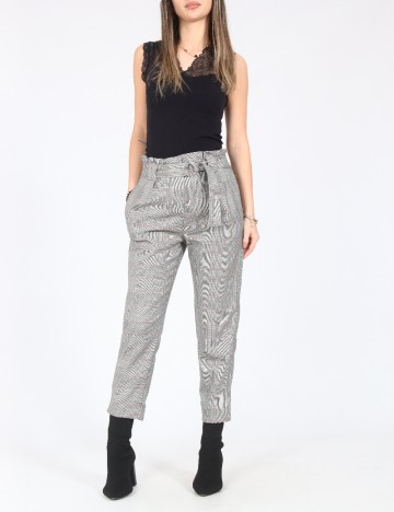 Pantaloni Bershka, gri