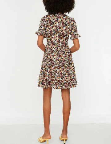 Rochie scurta TRENDYOL, floral print