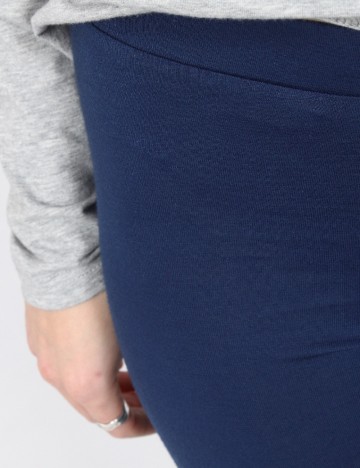 Colanti Bershka, bleumarin