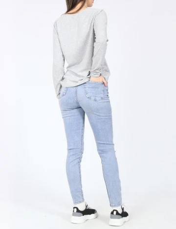 Blugi TRENDYOL, albastru deschis