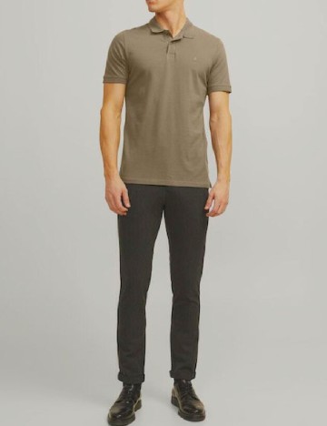 
						Tricou Jack&Jones, kaki