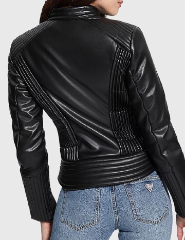 Jacheta Guess, negru