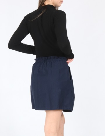 Fusta Zara, bleumarin