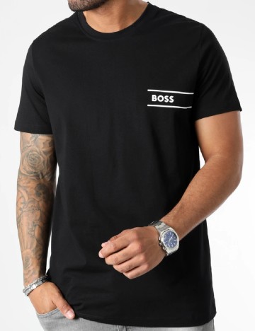 
						Tricou BOSS, negru