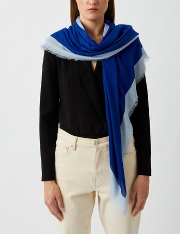 
						Esarfa BOSS, albastru