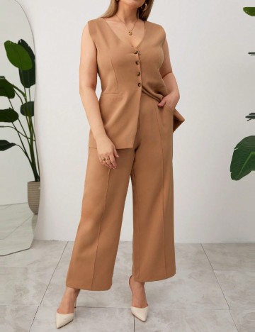 
						Compleu SHEIN CURVE, maro