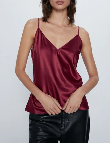 Maiou Zara, rosu, M