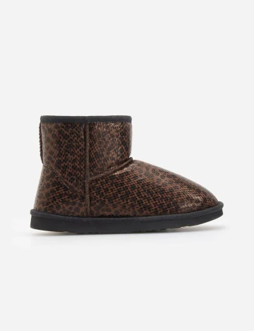 UGG Reserved, maro, 40 Maro