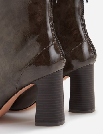 Botine Reserved, maro, 41