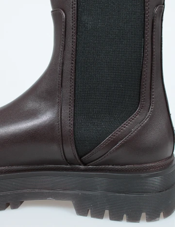 Ghete Reserved, maro inchis, 39