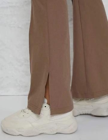 Pantaloni SHEIN, maro, XS Maro